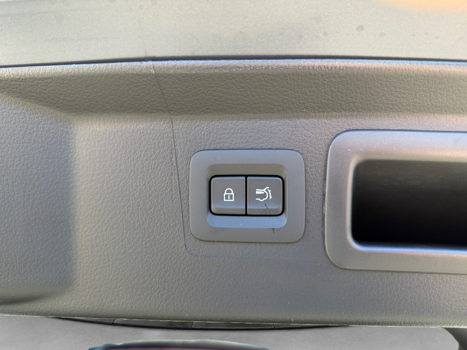 7MMVAAEW6TN156914 2026 Mazda CX-50 Hybrid Premium Plus