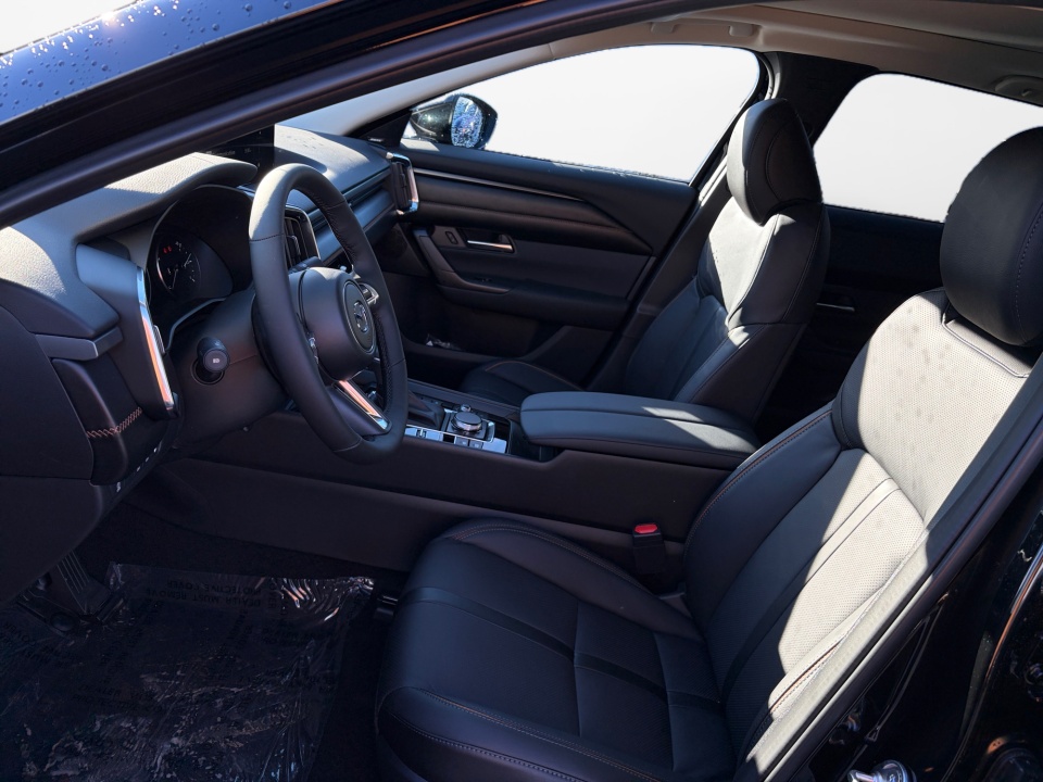 7MMVAAEW7TN154704 2026 Mazda CX-50 Hybrid Premium Plus