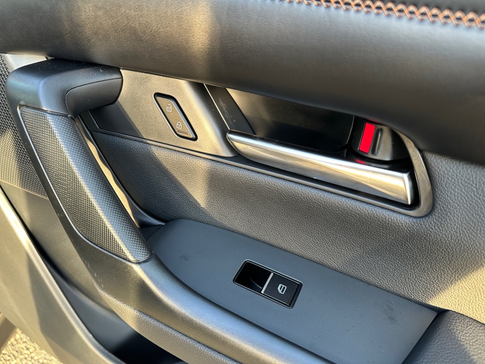 7MMVAAEW8TN168210 2026 Mazda CX-50 Hybrid Premium Plus