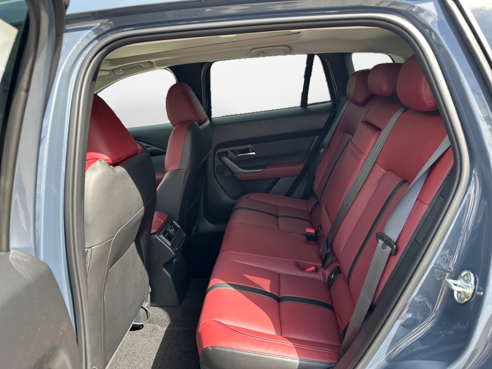 7MMVAAEW9TN168118 2026 Mazda CX-50 Hybrid Premium Plus