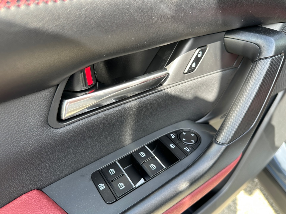 7MMVAAEW9TN168118 2026 Mazda CX-50 Hybrid Premium Plus