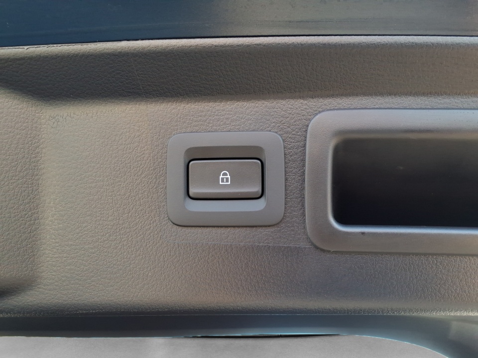 7MMVABAM4SN380014 2025 Mazda CX-50 2.5 S Select Package