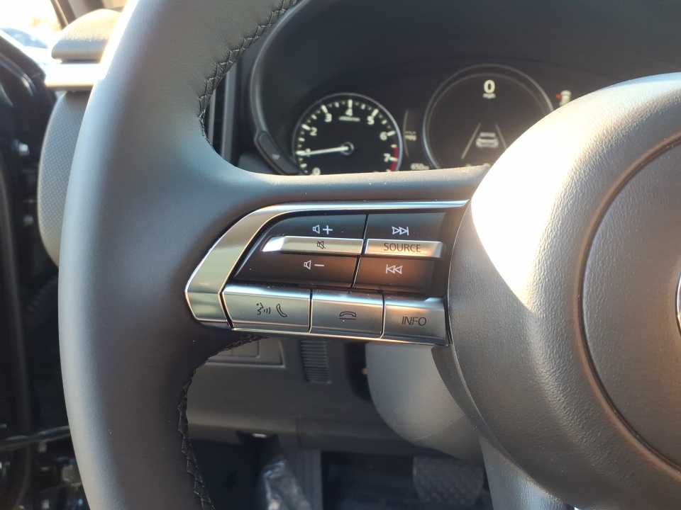 7MMVABAM4SN380014 2025 Mazda CX-50 2.5 S Select Package