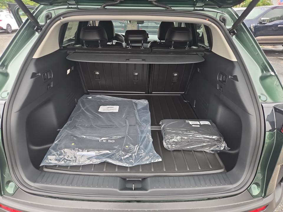 7MMVABBL6TN605606 2026 Mazda CX-50 2.5 S Preferred