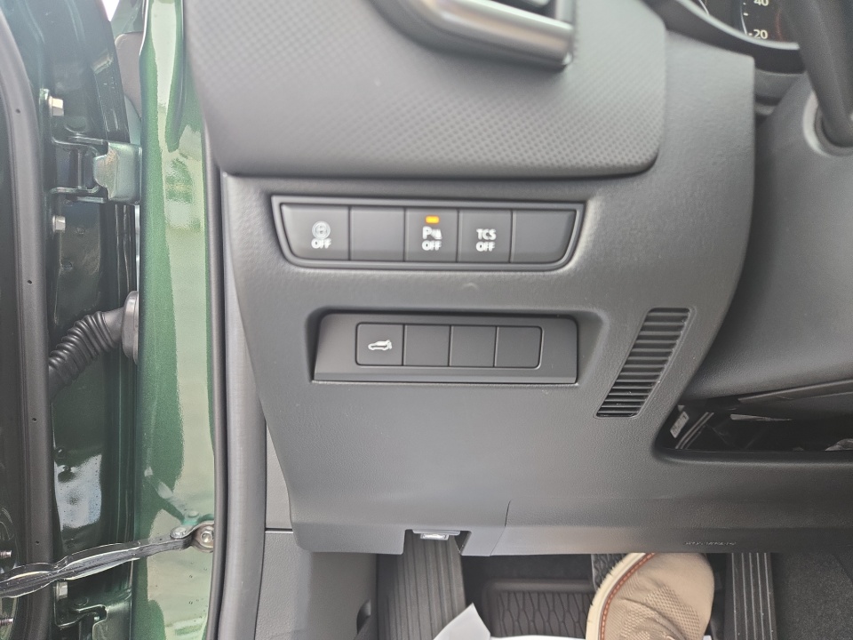 7MMVABBL6TN605606 2026 Mazda CX-50 2.5 S Preferred