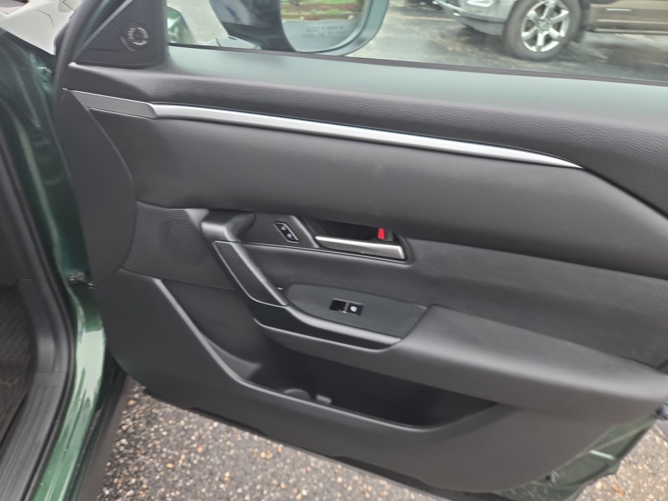 7MMVABBL6TN605606 2026 Mazda CX-50 2.5 S Preferred