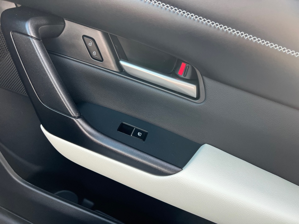 7MMVABDL7TN456734 2026 Mazda CX-50 2.5 S Premium