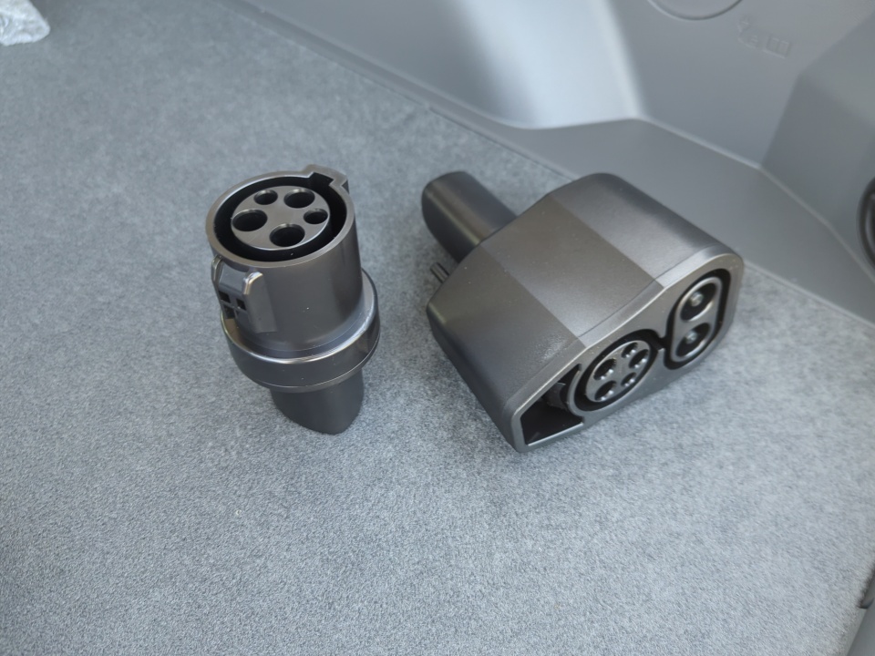 7YAKMDDC8TY066741 2026 Hyundai IONIQ 5 SE