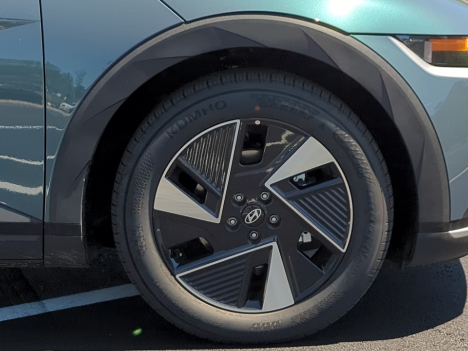 7YAKMDDC8TY066741 2026 Hyundai IONIQ 5 SE