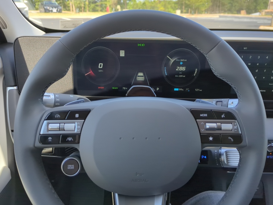 7YAKMDDC8TY066741 2026 Hyundai IONIQ 5 SE