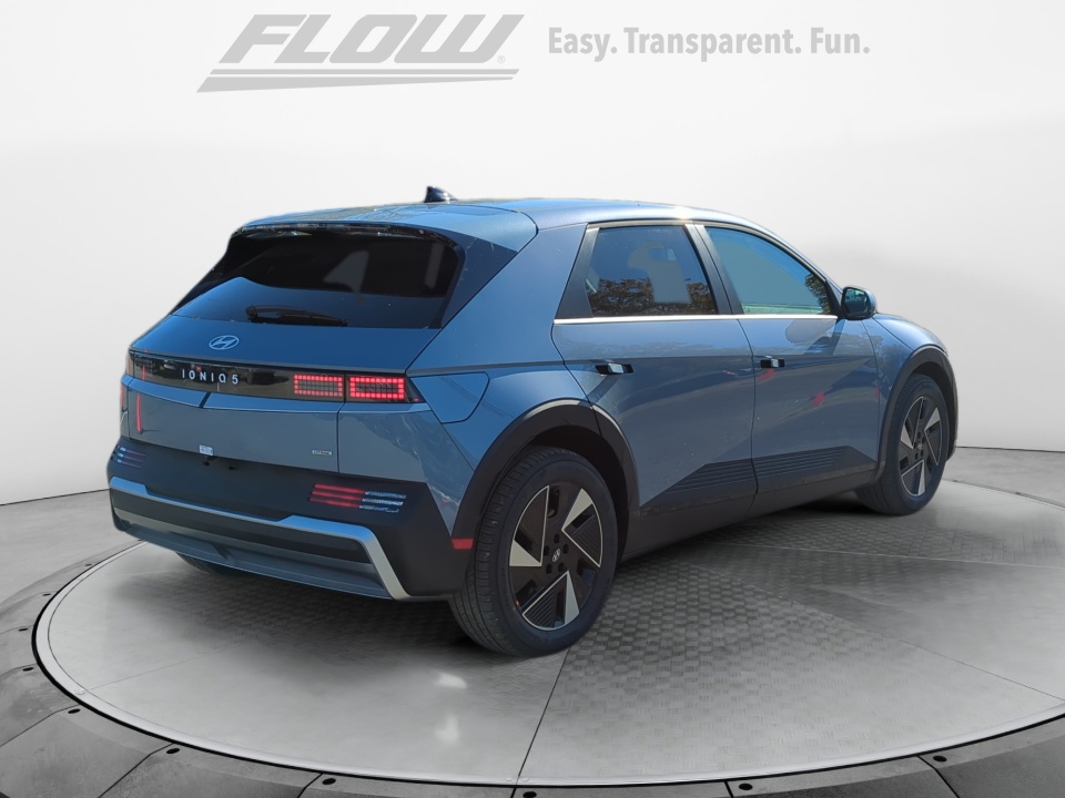 7YAKMDDCXTY048550 2026 Hyundai IONIQ 5 SE