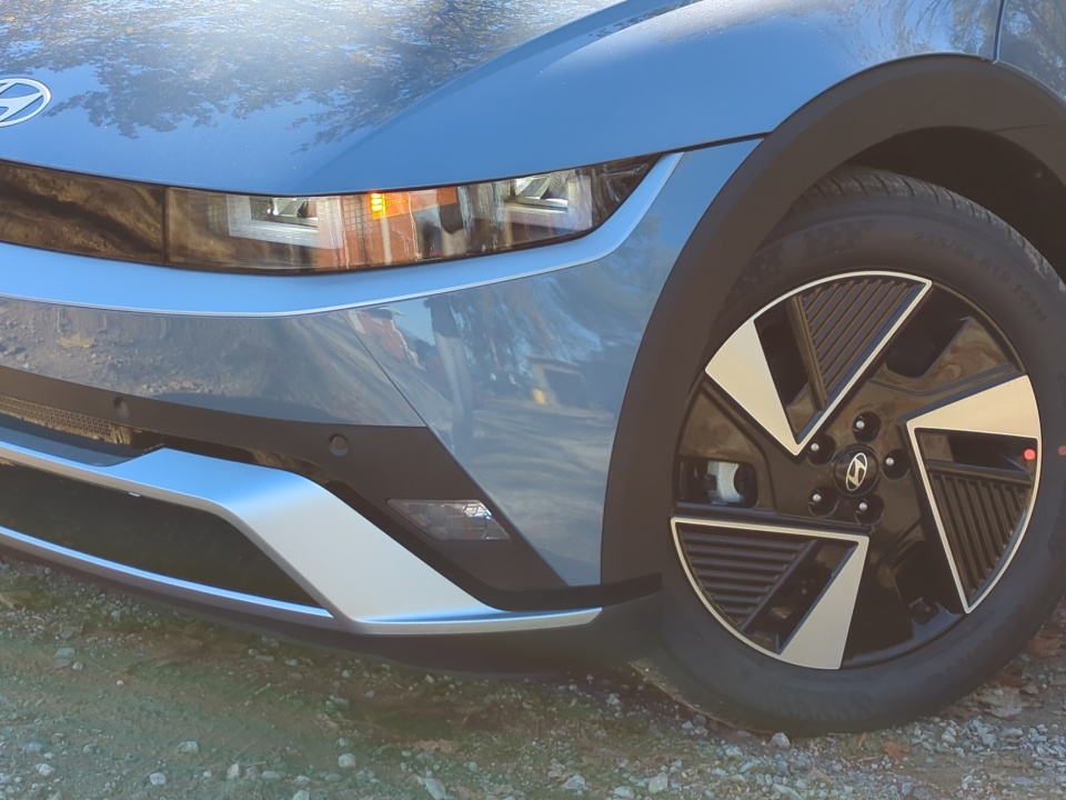 7YAKMDDCXTY048550 2026 Hyundai IONIQ 5 SE