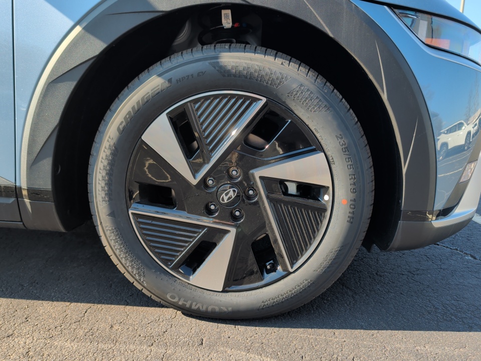 7YAKNDDC4TY045995 2026 Hyundai IONIQ 5 SEL