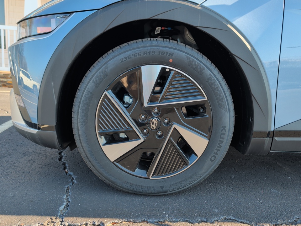 7YAKNDDC4TY045995 2026 Hyundai IONIQ 5 SEL