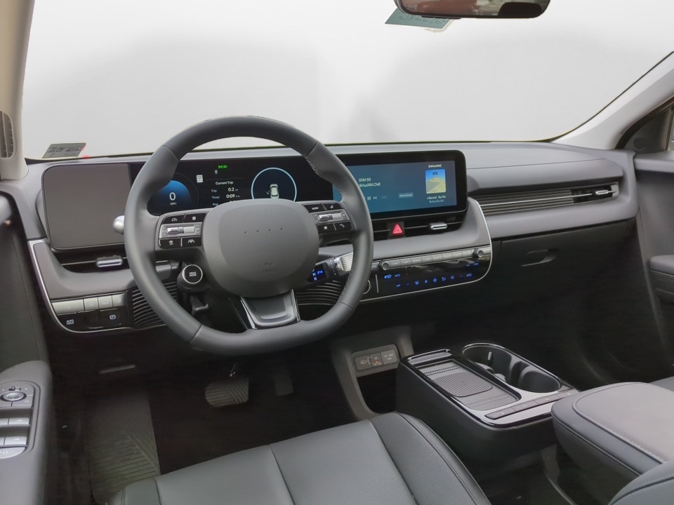 7YAKNDDCXTY045855 2026 Hyundai IONIQ 5 SEL