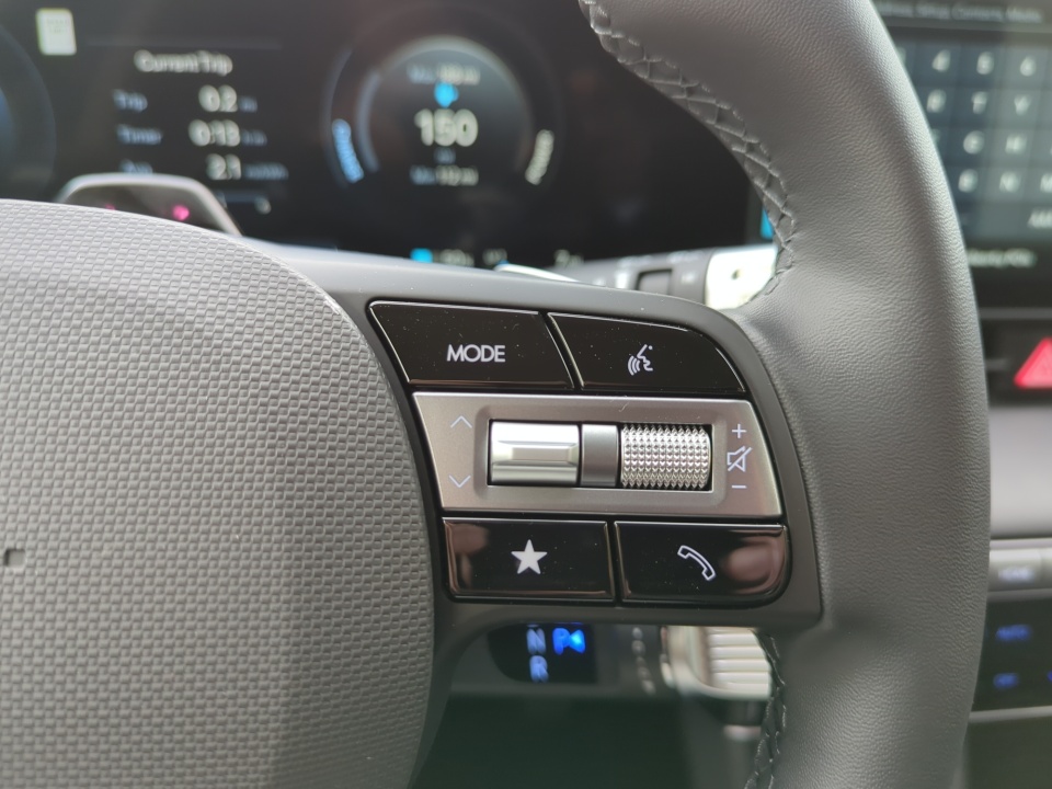 7YAKNDDCXTY045855 2026 Hyundai IONIQ 5 SEL