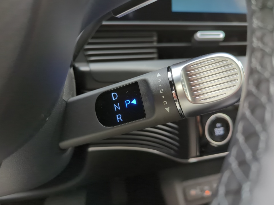 7YAKNDDCXTY045855 2026 Hyundai IONIQ 5 SEL