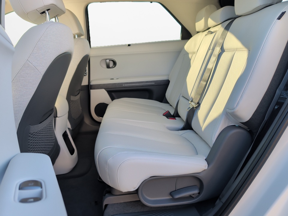 7YAKRDDC0TY057811 2026 Hyundai IONIQ 5 Limited