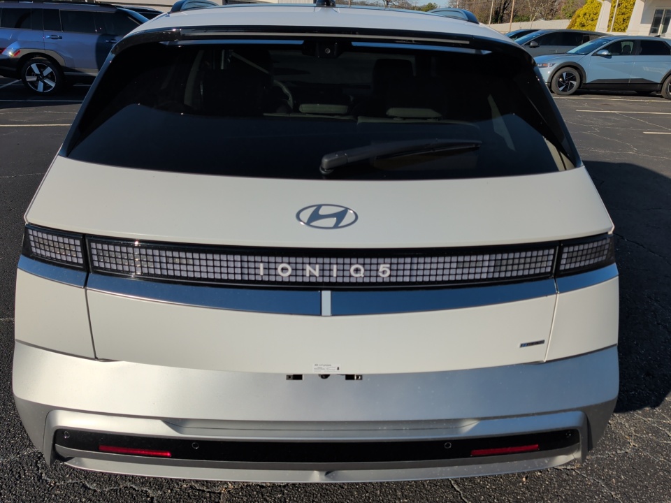 7YAKRDDC0TY057811 2026 Hyundai IONIQ 5 Limited