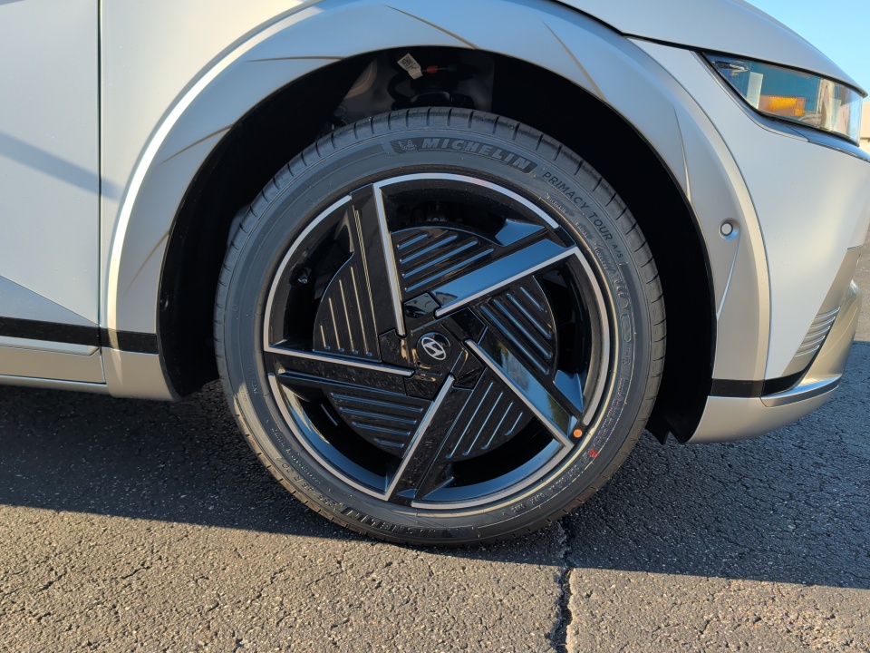 7YAKRDDC0TY057811 2026 Hyundai IONIQ 5 Limited