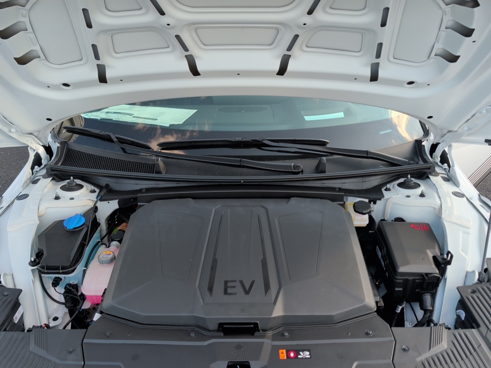 7YAKRDDC9TY045883 2026 Hyundai IONIQ 5 Limited