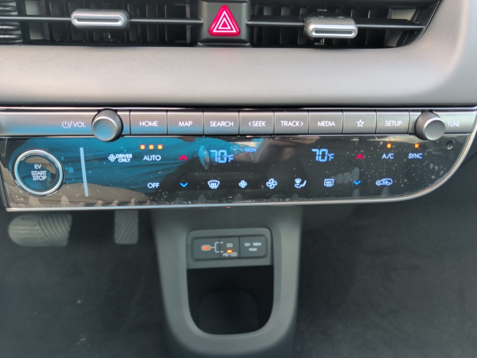 7YAKRDDC9TY045883 2026 Hyundai IONIQ 5 Limited