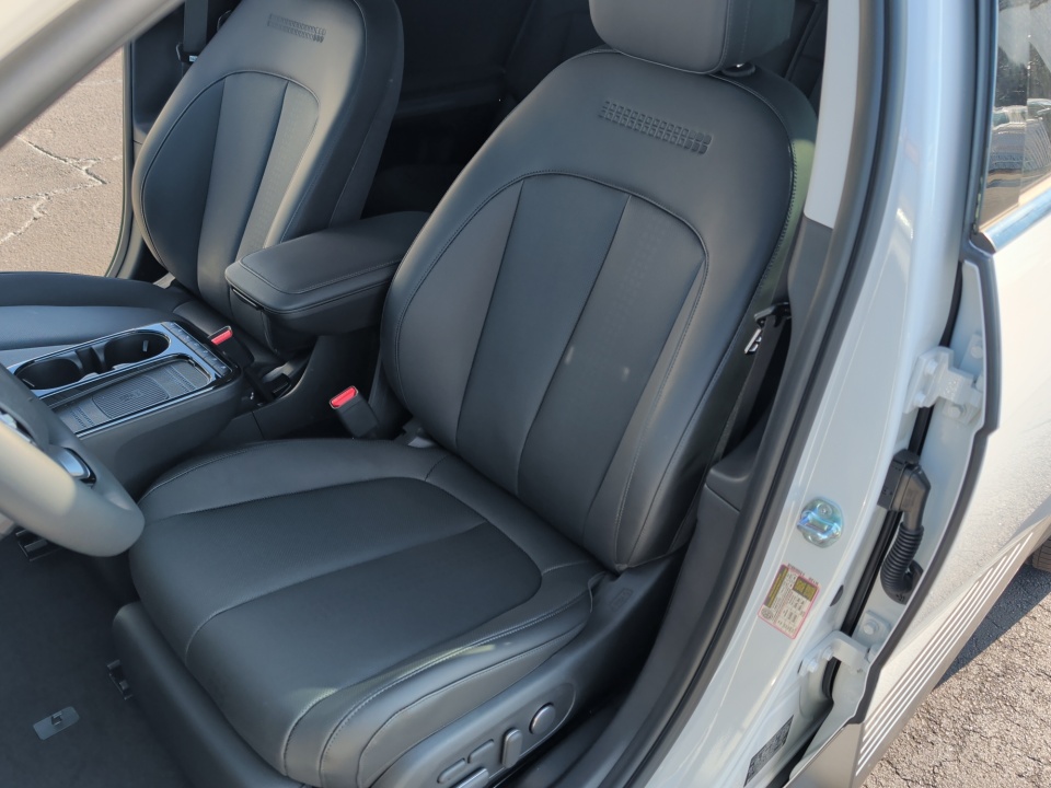 7YAKRDDC9TY045883 2026 Hyundai IONIQ 5 Limited