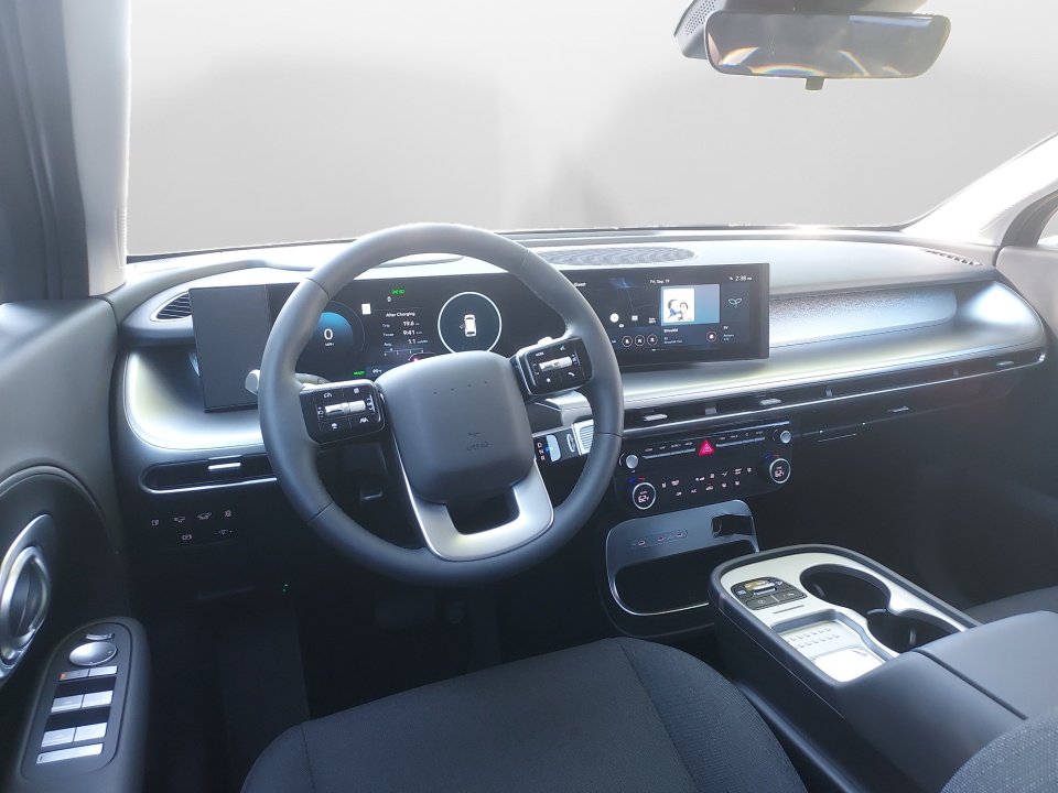 7YAMTFS31TY005872 2026 Hyundai IONIQ 9 SE