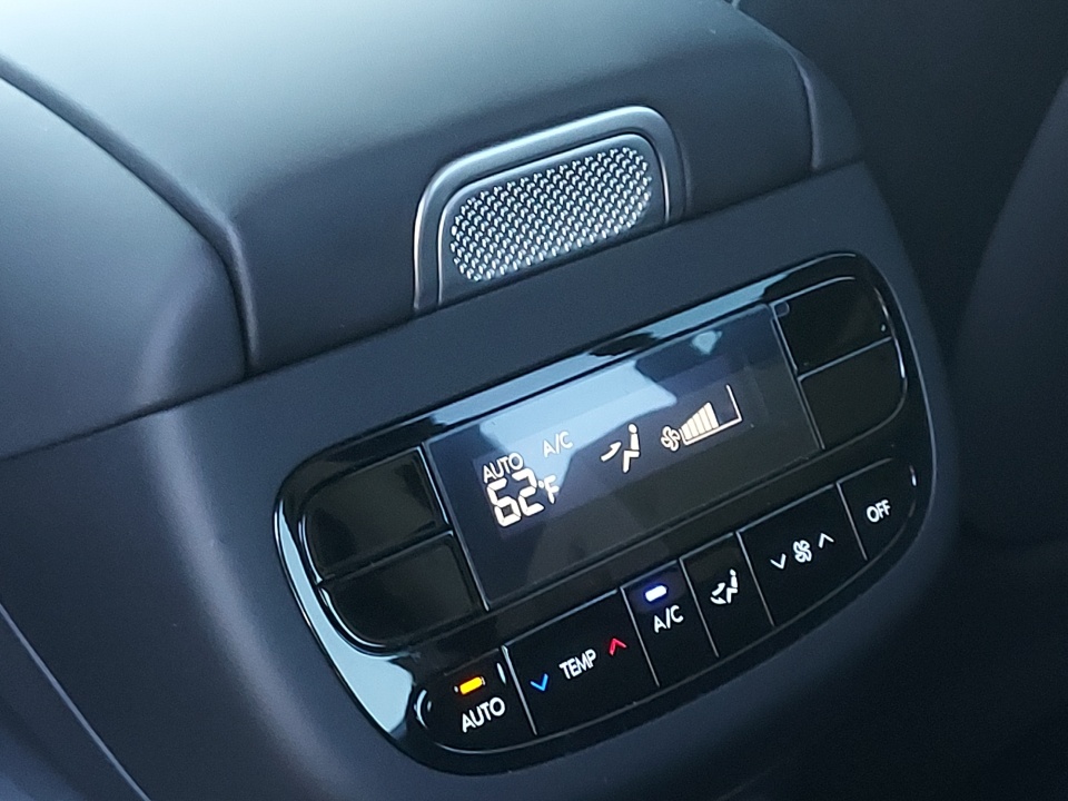 7YAMTFS31TY005872 2026 Hyundai IONIQ 9 SE