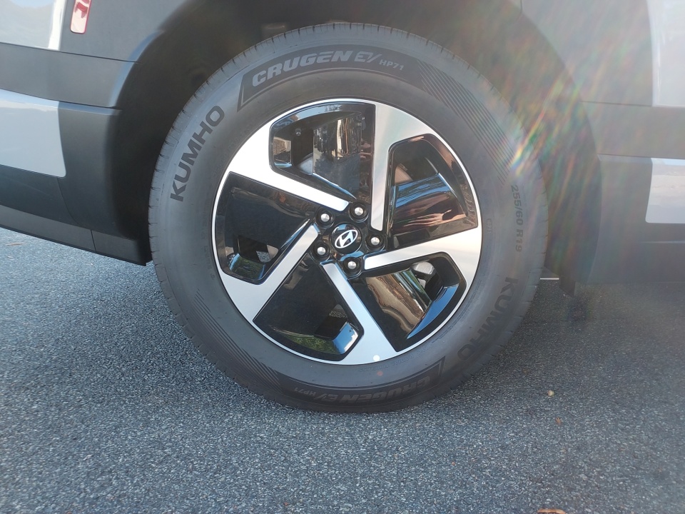 7YAMTFS31TY005872 2026 Hyundai IONIQ 9 SE