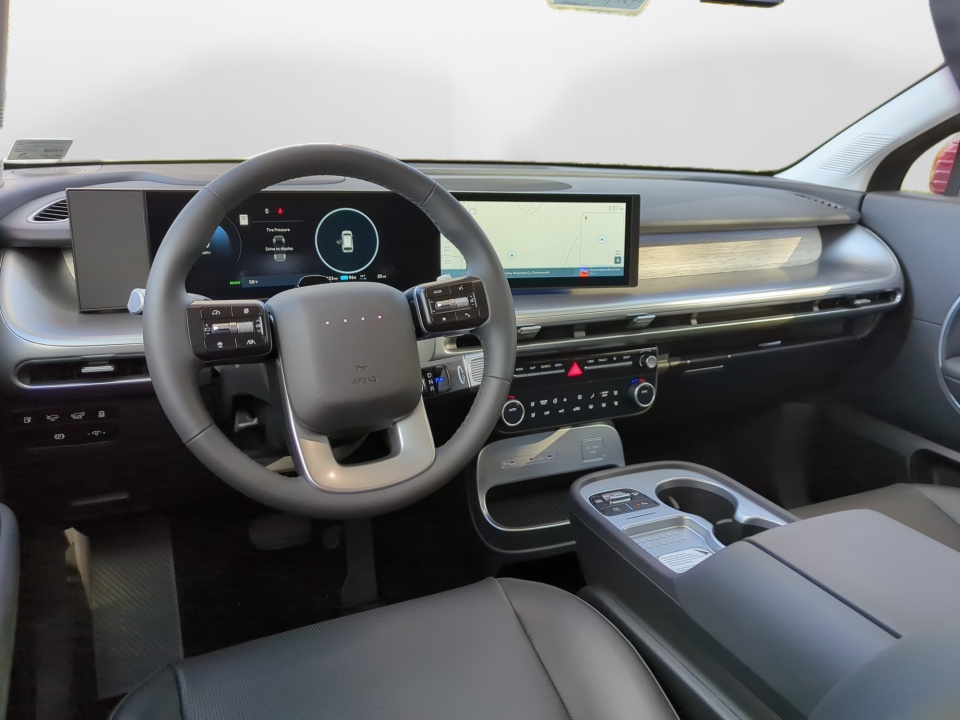 7YAMUFS32TY005439 2026 Hyundai IONIQ 9 SEL