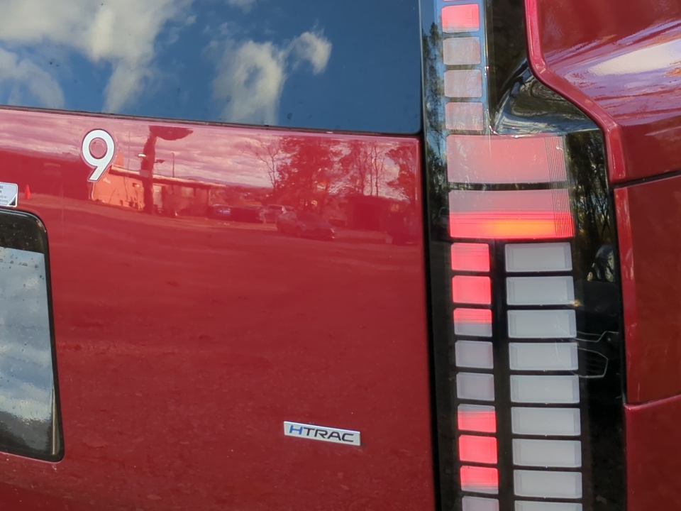 7YAMUFS32TY005439 2026 Hyundai IONIQ 9 SEL