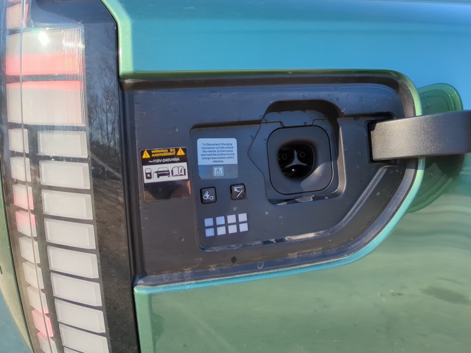 7YAMUFS32TY006588 2026 Hyundai IONIQ 9 SEL