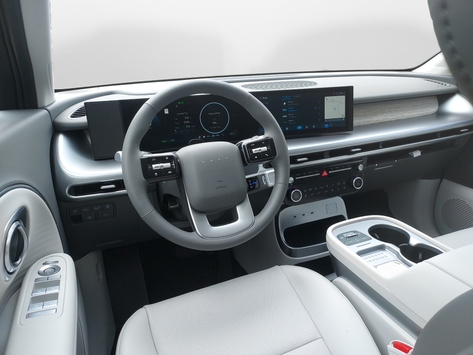 7YAMUFS36TY005251 2026 Hyundai IONIQ 9 SEL