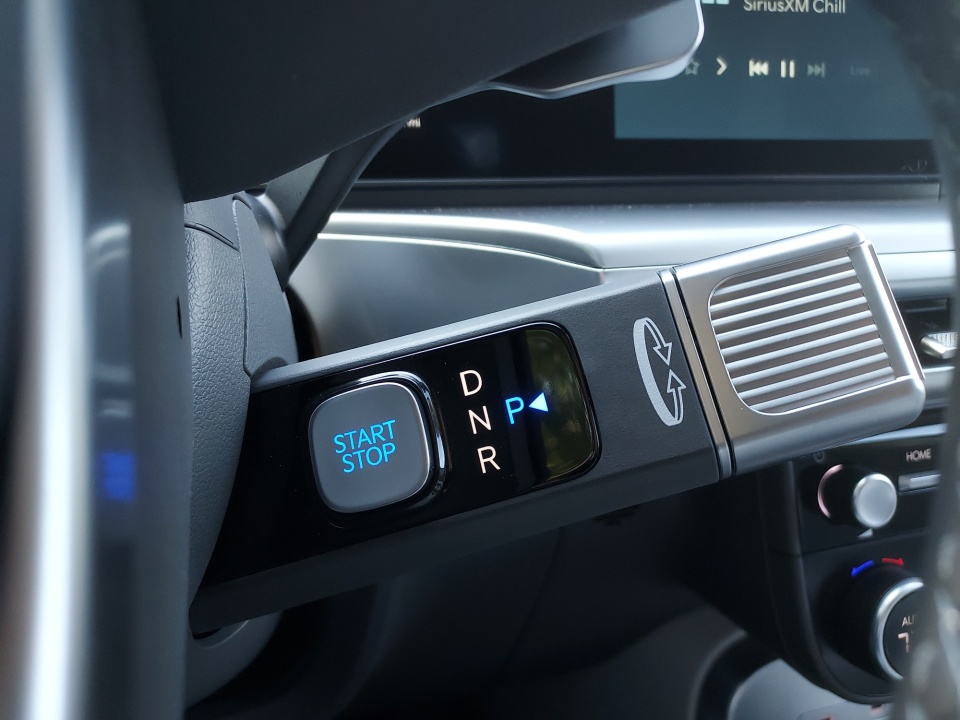 7YAMUFS3XTY008234 2026 Hyundai IONIQ 9 SEL