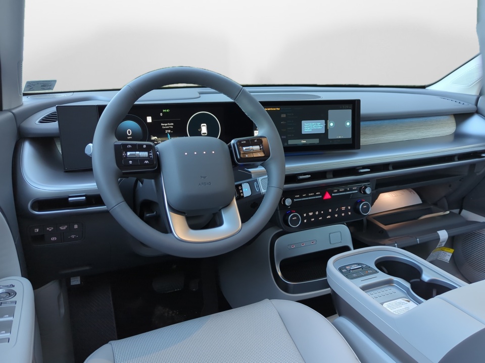 7YAMUFS3XTY008363 2026 Hyundai IONIQ 9 SEL