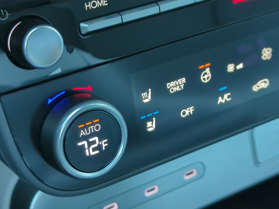 7YAMUFS3XTY008363 2026 Hyundai IONIQ 9 SEL