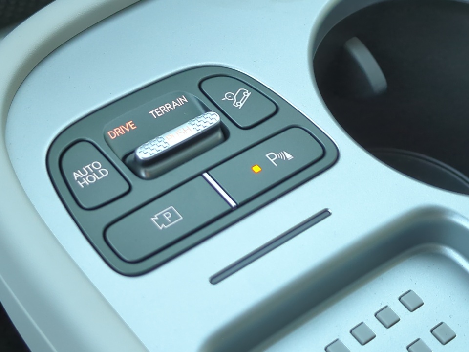 7YAMUFS3XTY008363 2026 Hyundai IONIQ 9 SEL