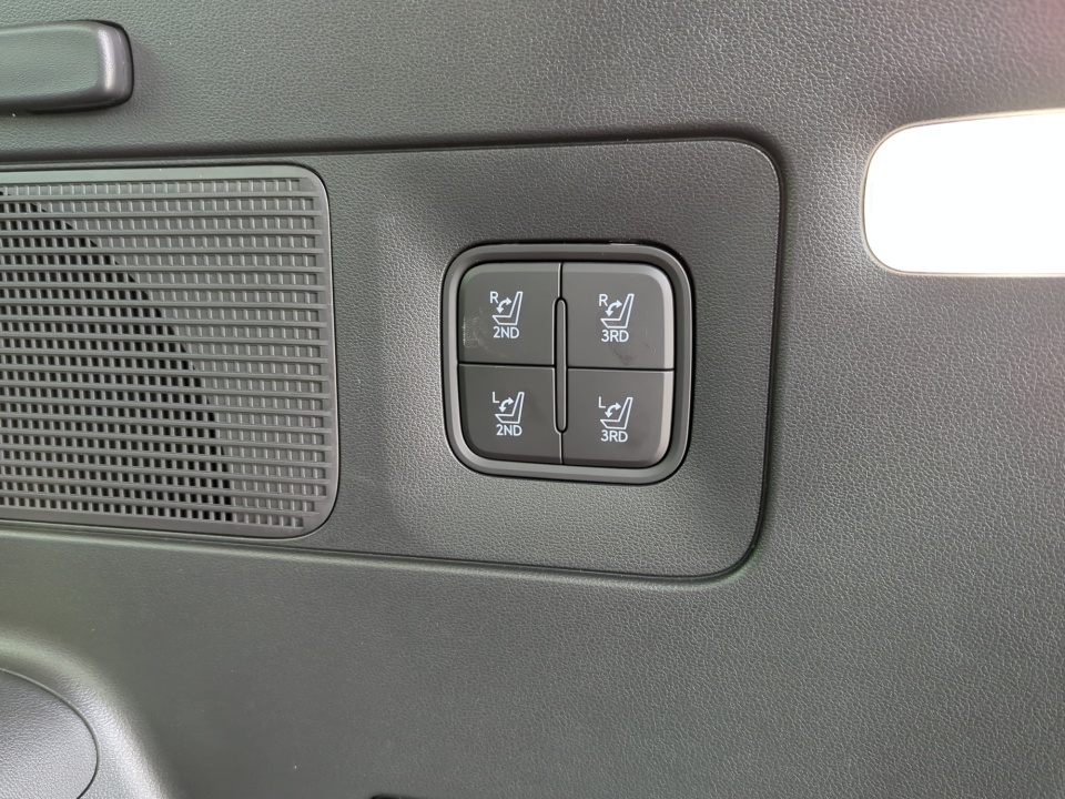 7YAMWFS53TY006093 2026 Hyundai IONIQ 9 Performance Limited