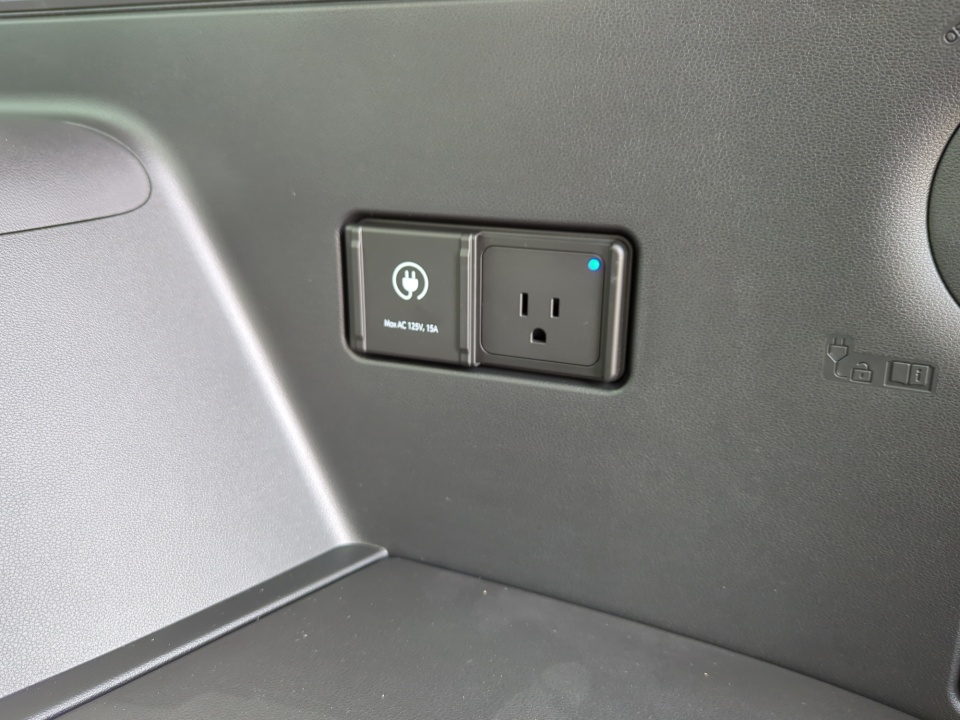 7YAMWFS53TY006093 2026 Hyundai IONIQ 9 Performance Limited