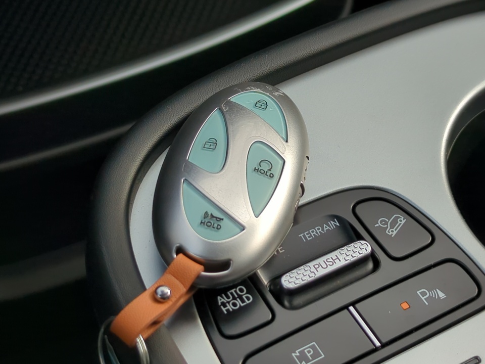 7YAMWFS53TY006093 2026 Hyundai IONIQ 9 Performance Limited