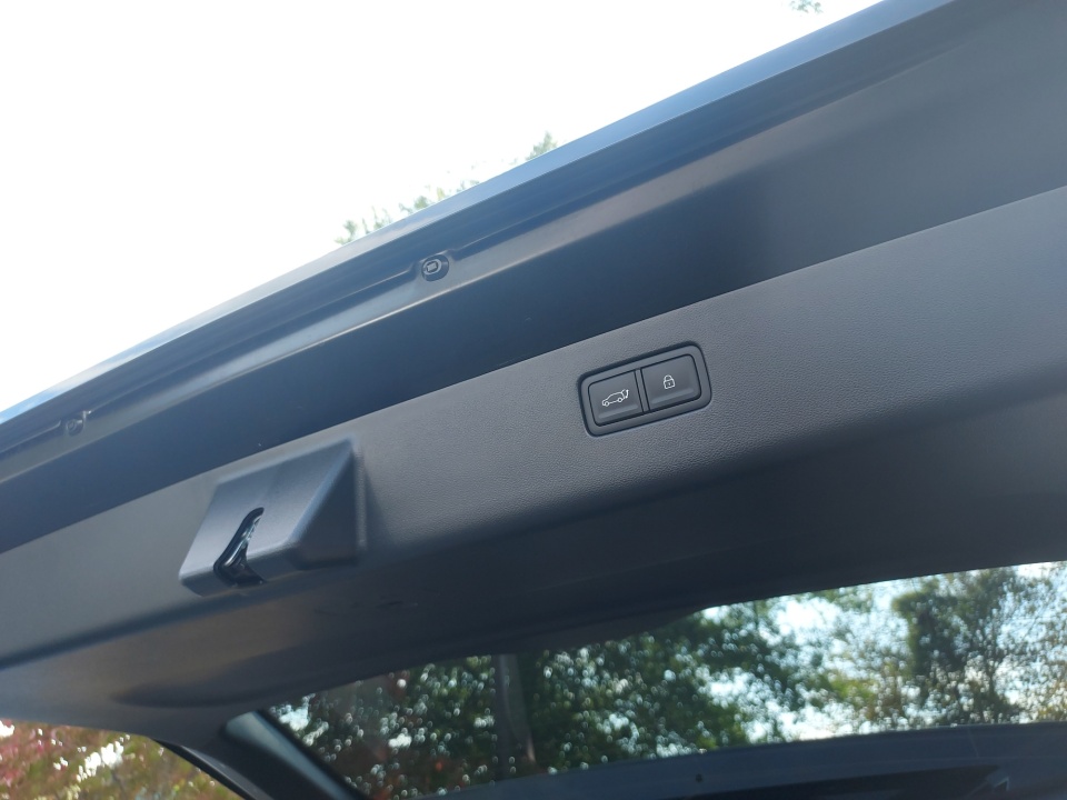 7YAMWFS54TY004398 2026 Hyundai IONIQ 9 Performance Limited