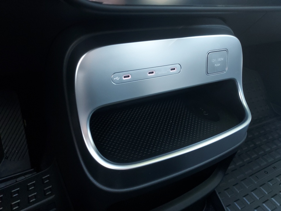 7YAMWFS54TY004398 2026 Hyundai IONIQ 9 Performance Limited