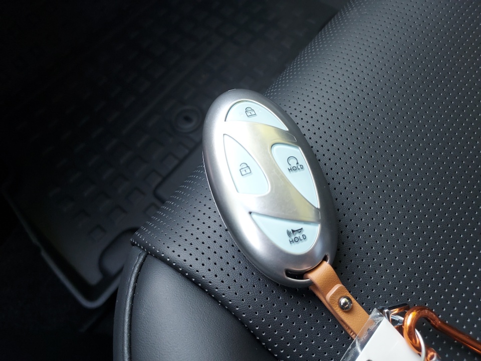 7YAMWFS54TY004398 2026 Hyundai IONIQ 9 Performance Limited