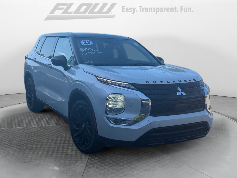White 2023 Mitsubishi Outlander SUV / Crossover All-Wheel Drive Automatic