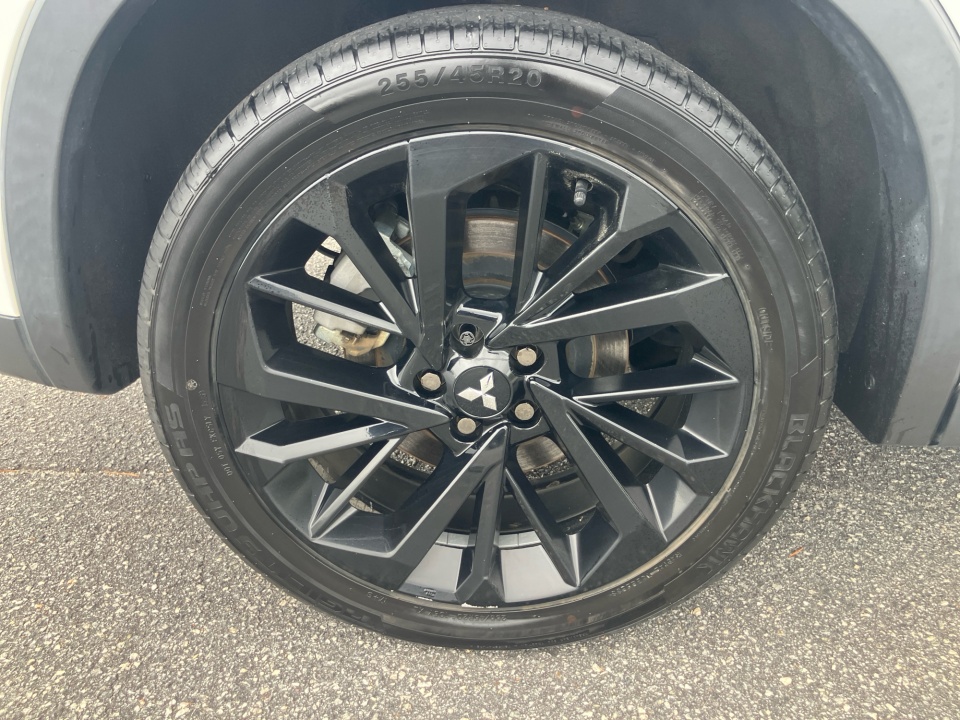 Used 2023 Mitsubishi Outlander SUV