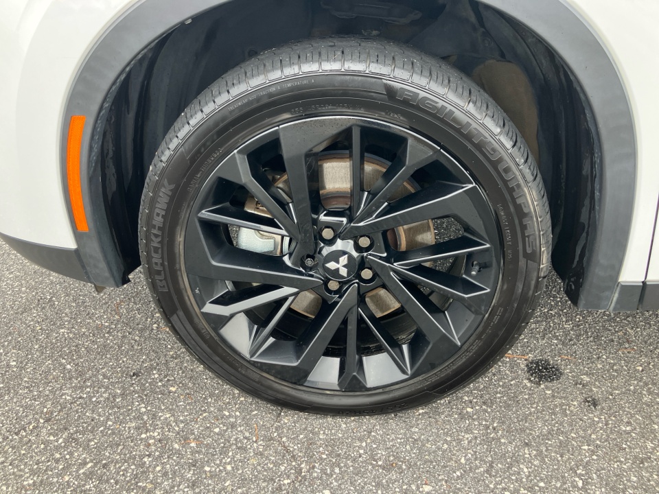Used 2023 Mitsubishi Outlander SUV