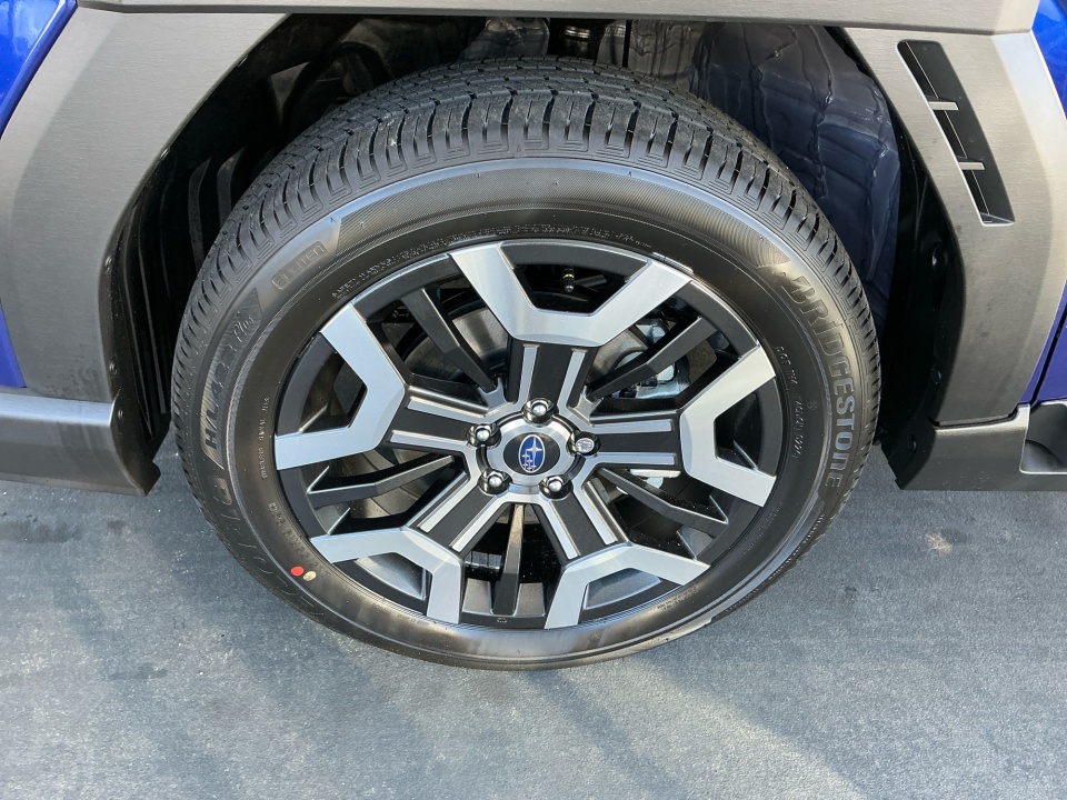 JF2BURJD3TY501555 2026 Subaru Outback Touring XT