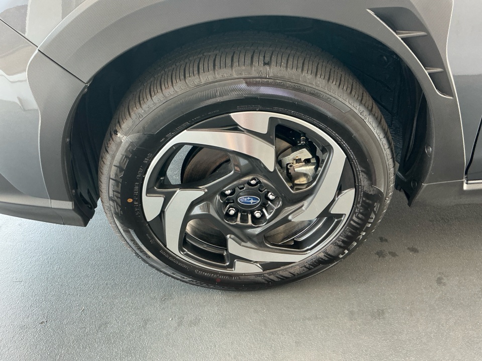 JF2GUSND9T8285735 2026 Subaru Crosstrek Limited Hybrid
