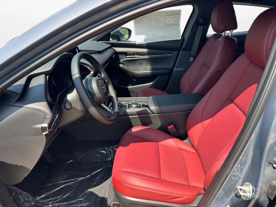 JM1BPBLL6T1860943 2026 Mazda Mazda3 Hatchback 2.5 S Carbon Edition